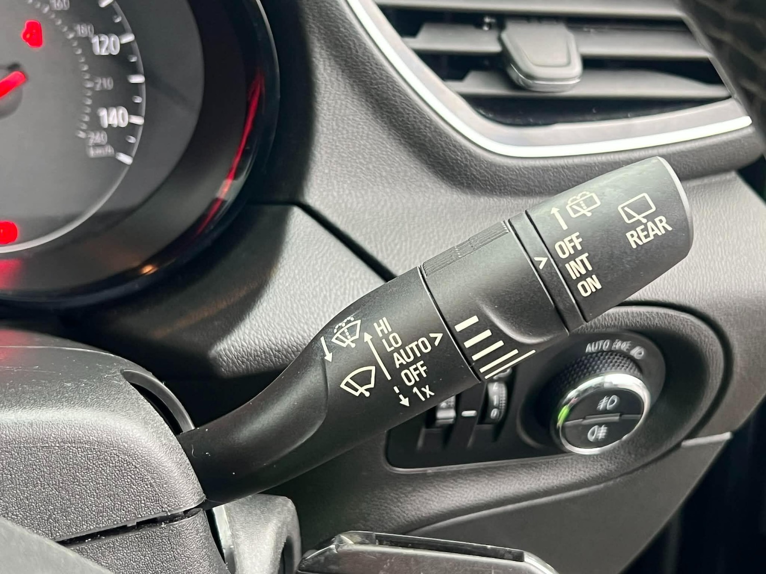 Used Vauxhall Grandland X 2018 for sale - 77102050: Photo 40