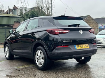 Used Vauxhall Grandland X 2018 for sale - 77102050: Photo