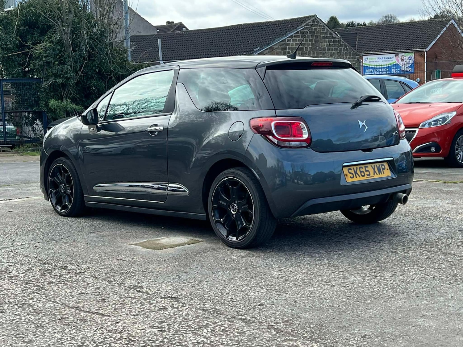 Used DS Automobiles DS 3 2015 for sale - 78147999: Photo 12