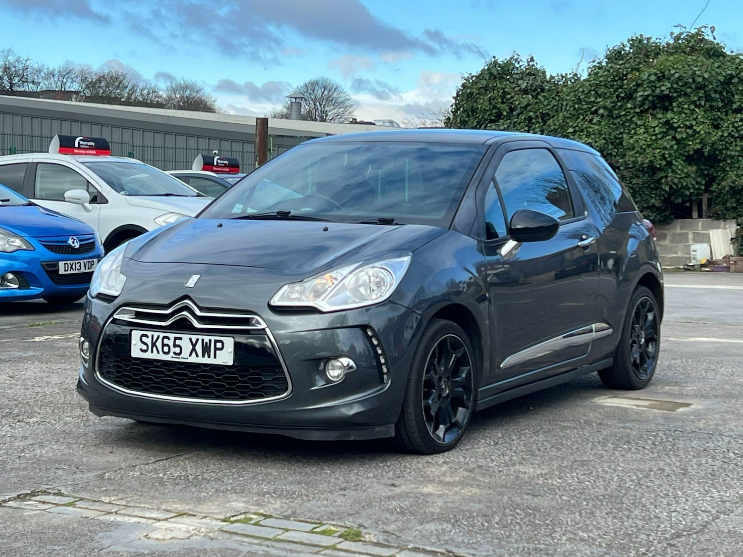 Used DS Automobiles DS 3 2015 for sale - 78147999: Photo 2