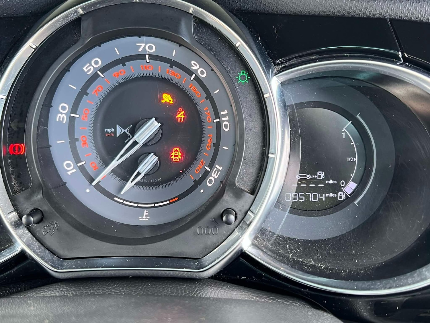 Used DS Automobiles DS 3 2015 for sale - 78147999: Photo 46