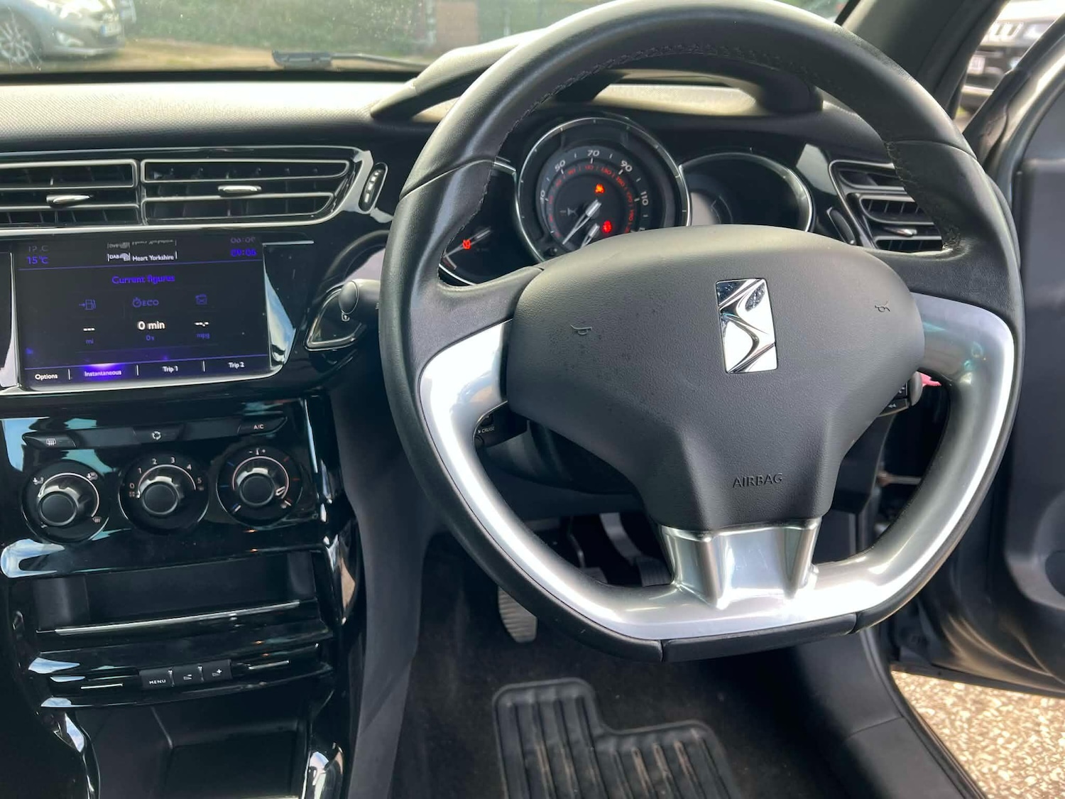 Used DS Automobiles DS 3 2015 for sale - 78147999: Photo 50