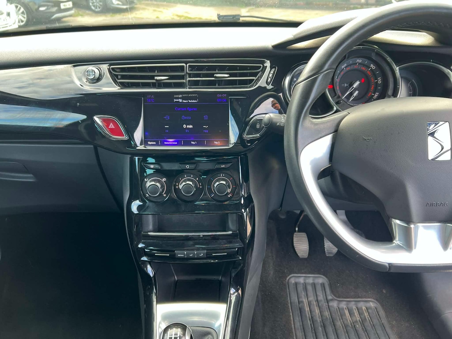 Used DS Automobiles DS 3 2015 for sale - 78147999: Photo 59