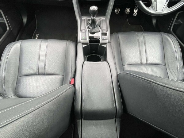 Used Honda Civic 2018 for sale - 76060670: Photo 28