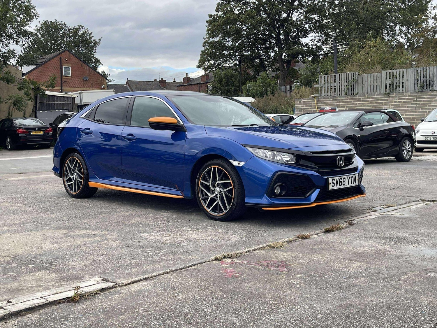 Used Honda Civic 2018 for sale - 76060670: Photo 5