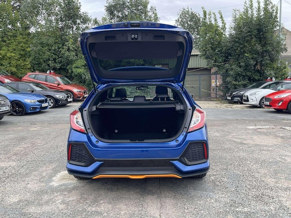 Used Honda Civic 2018 for sale - 76060670: Photo 53