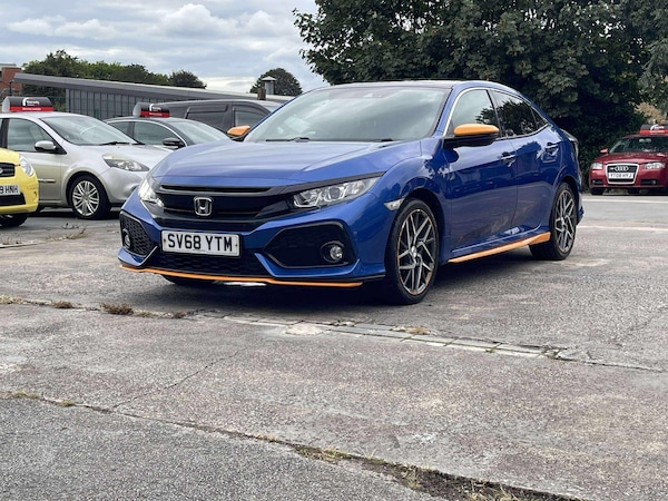 Used Honda Civic 2018 for sale - 76060670: Photo 8