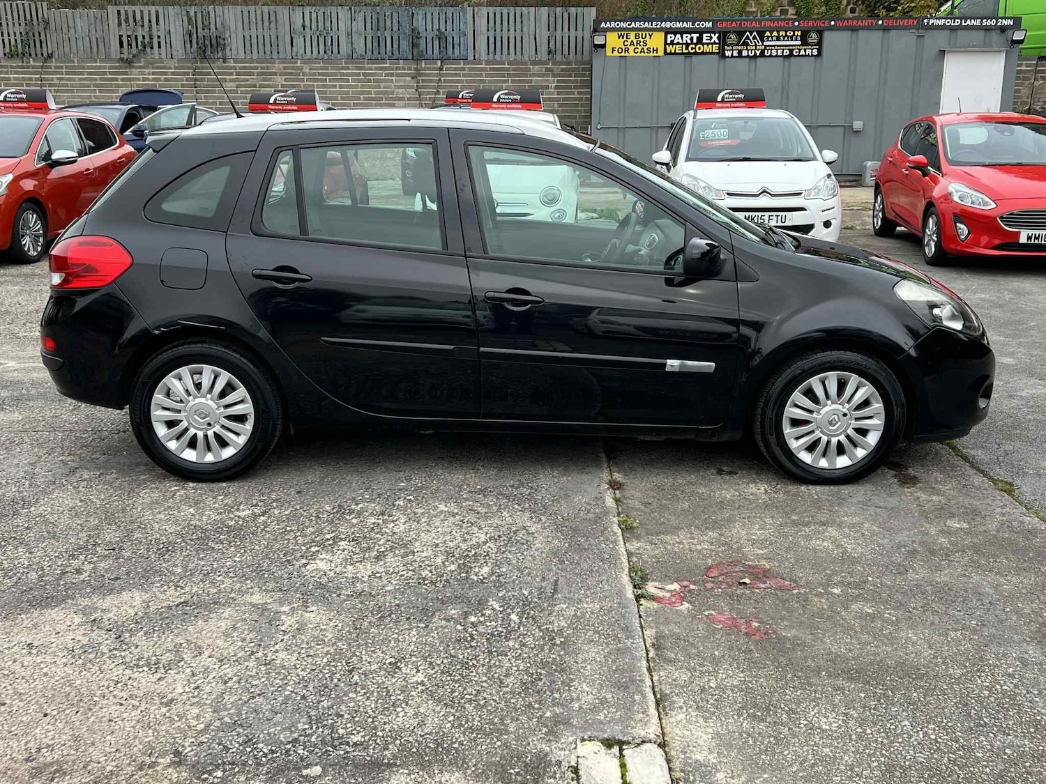 Used Renault Clio 2012 for sale - 76472551: Photo 12