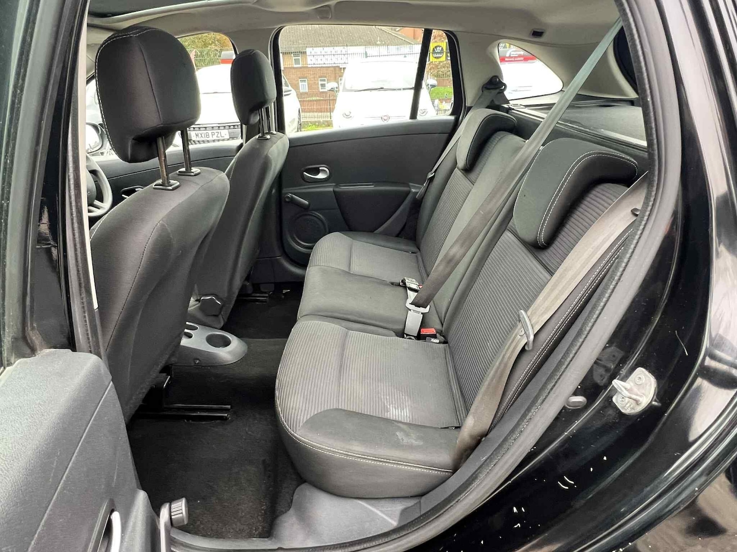 Used Renault Clio 2012 for sale - 76472551: Photo 19