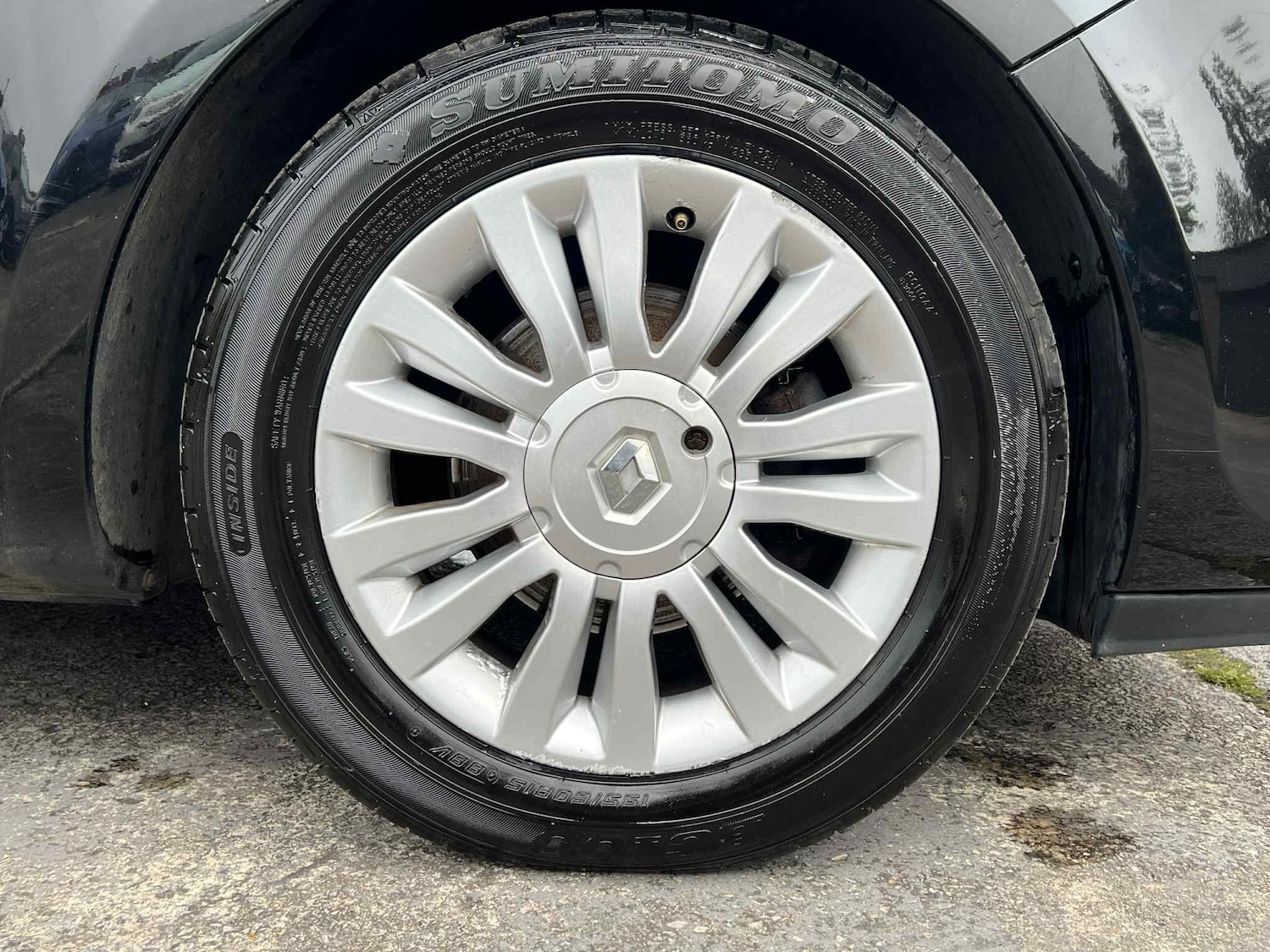 Used Renault Clio 2012 for sale - 76472551: Photo 34