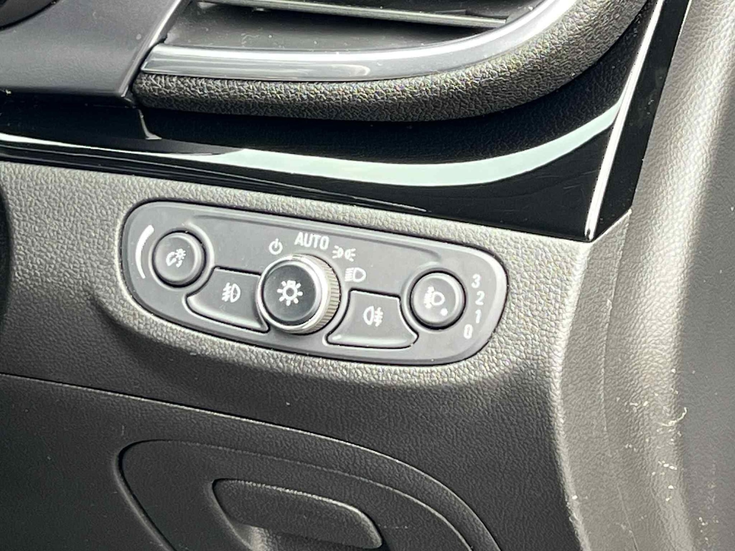 Used Vauxhall Mokka X 2018 for sale - 76992598: Photo 32