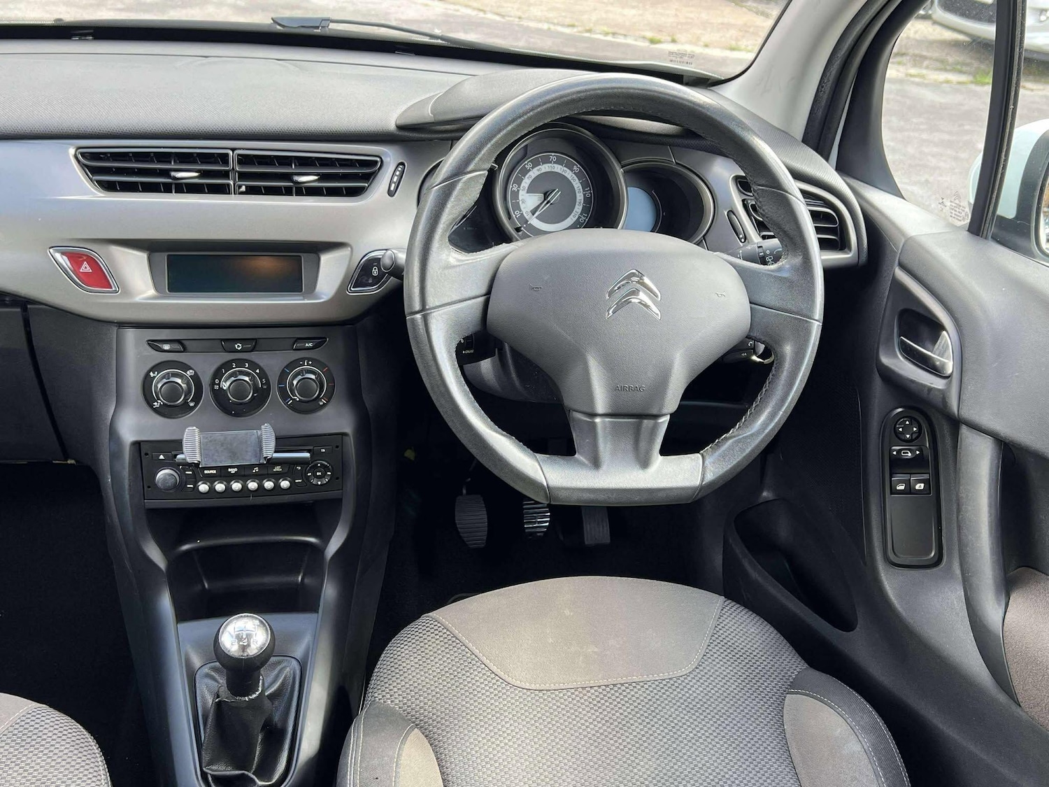 Used Citroen C3 2015 for sale - 76989382: Photo 22