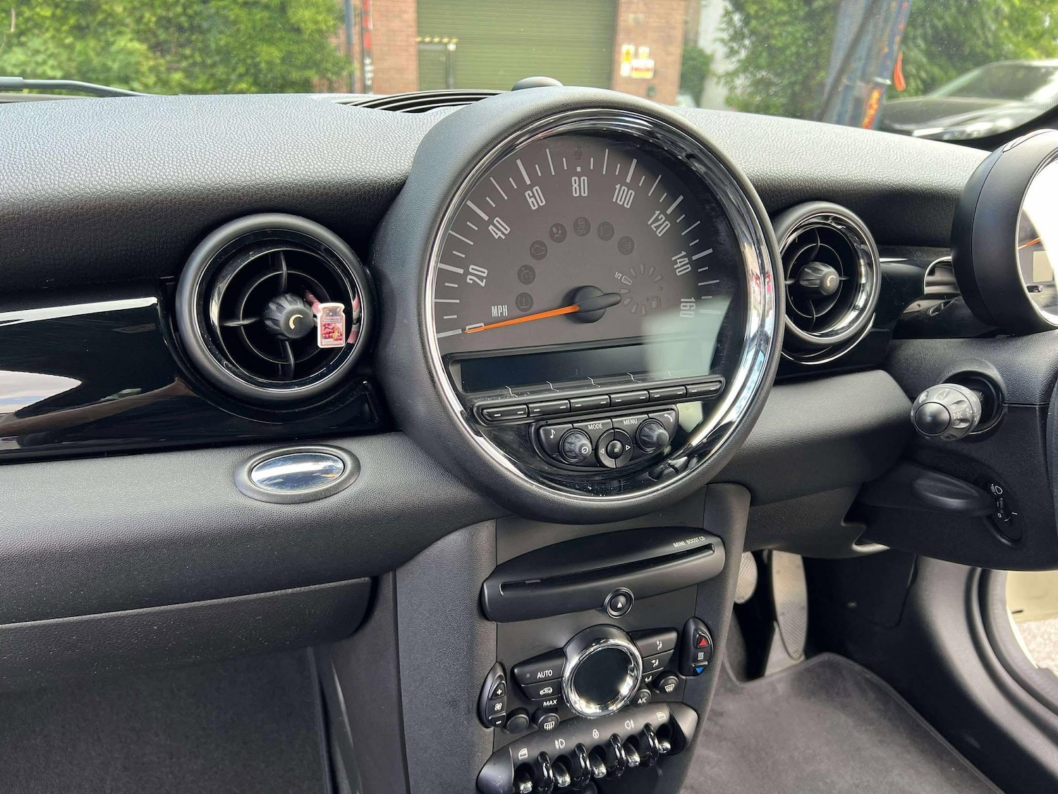 Used MINI Coupe 2015 for sale - 76994233: Photo 63