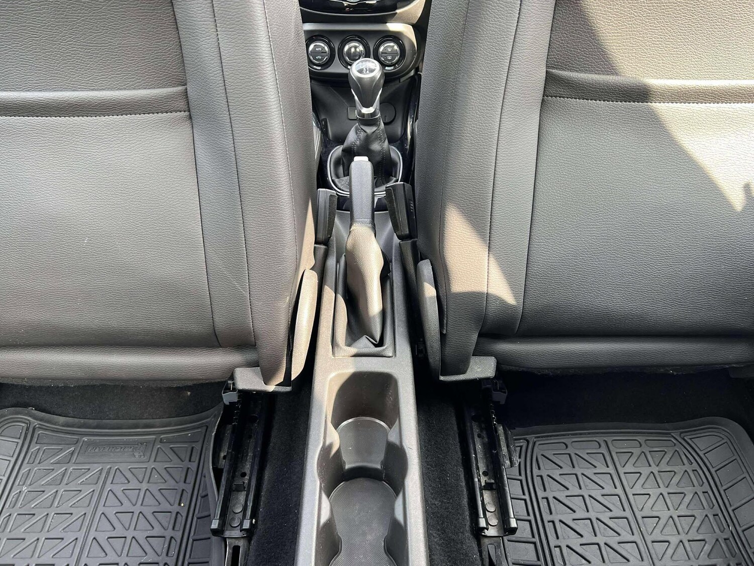 Used Vauxhall ADAM 2016 for sale - 75990085: Photo 22