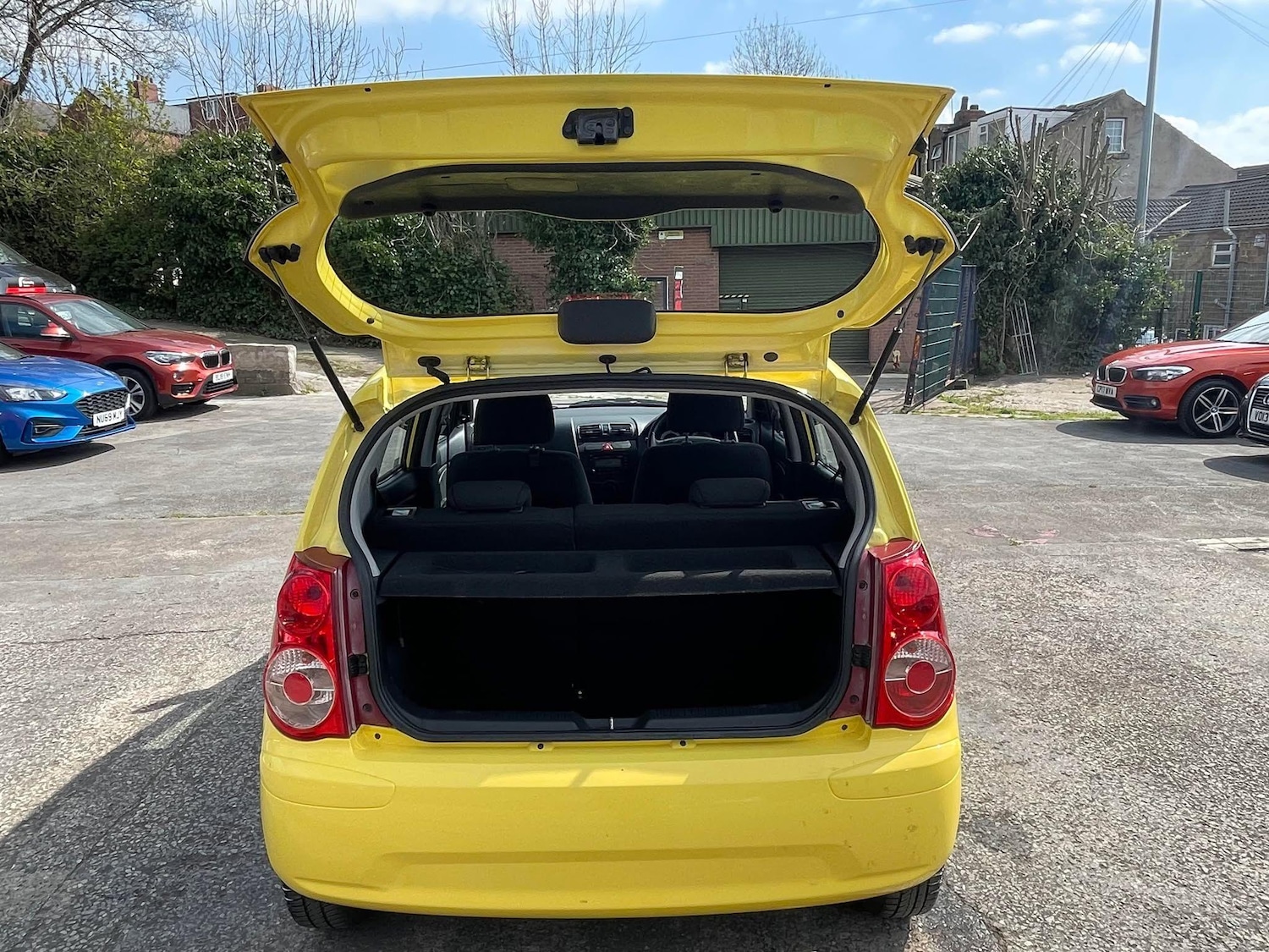 Vehicle 28