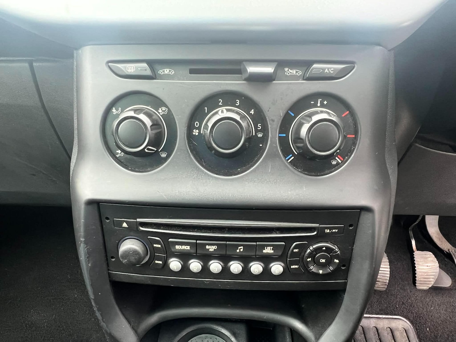 Used Citroen C3 2010 for sale - 77793399: Photo 34