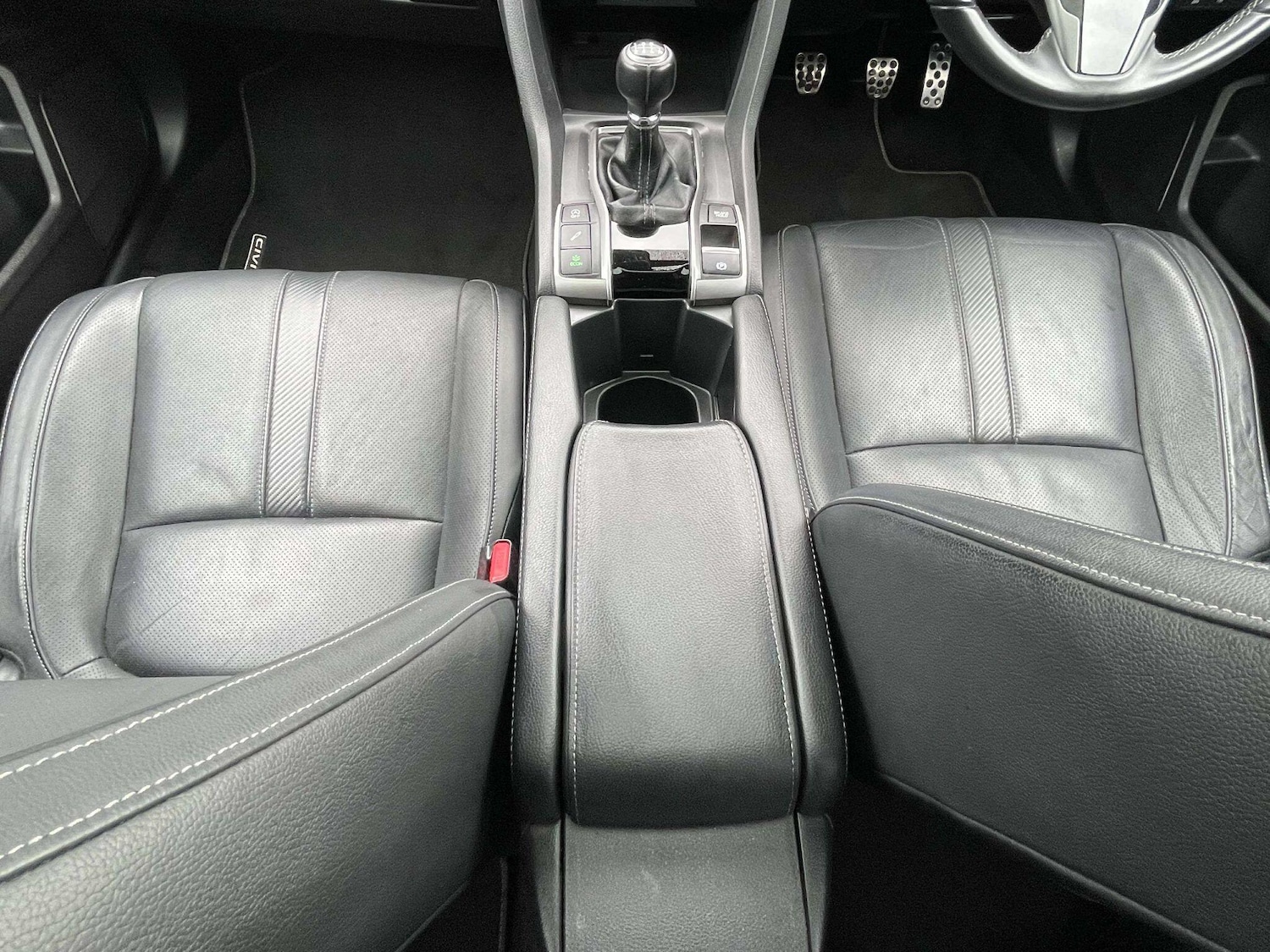 Used Honda Civic 2018 for sale - 76991062: Photo 34