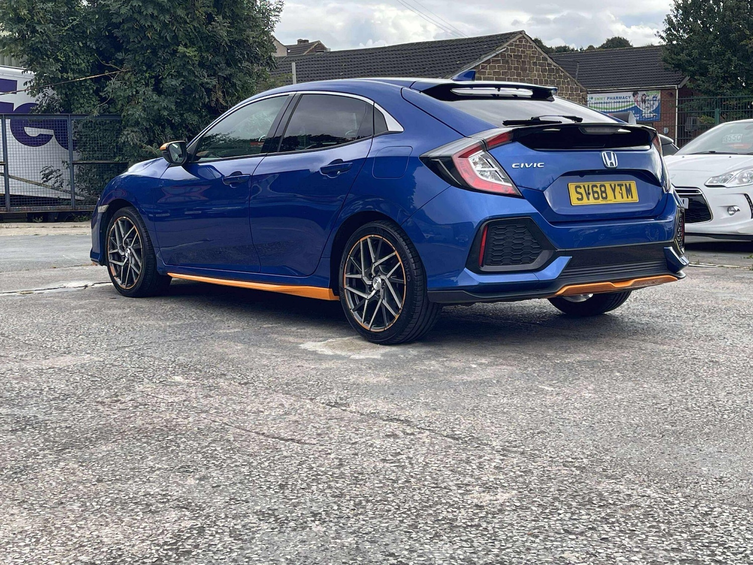 Used Honda Civic 2018 for sale - 76991062: Photo 4