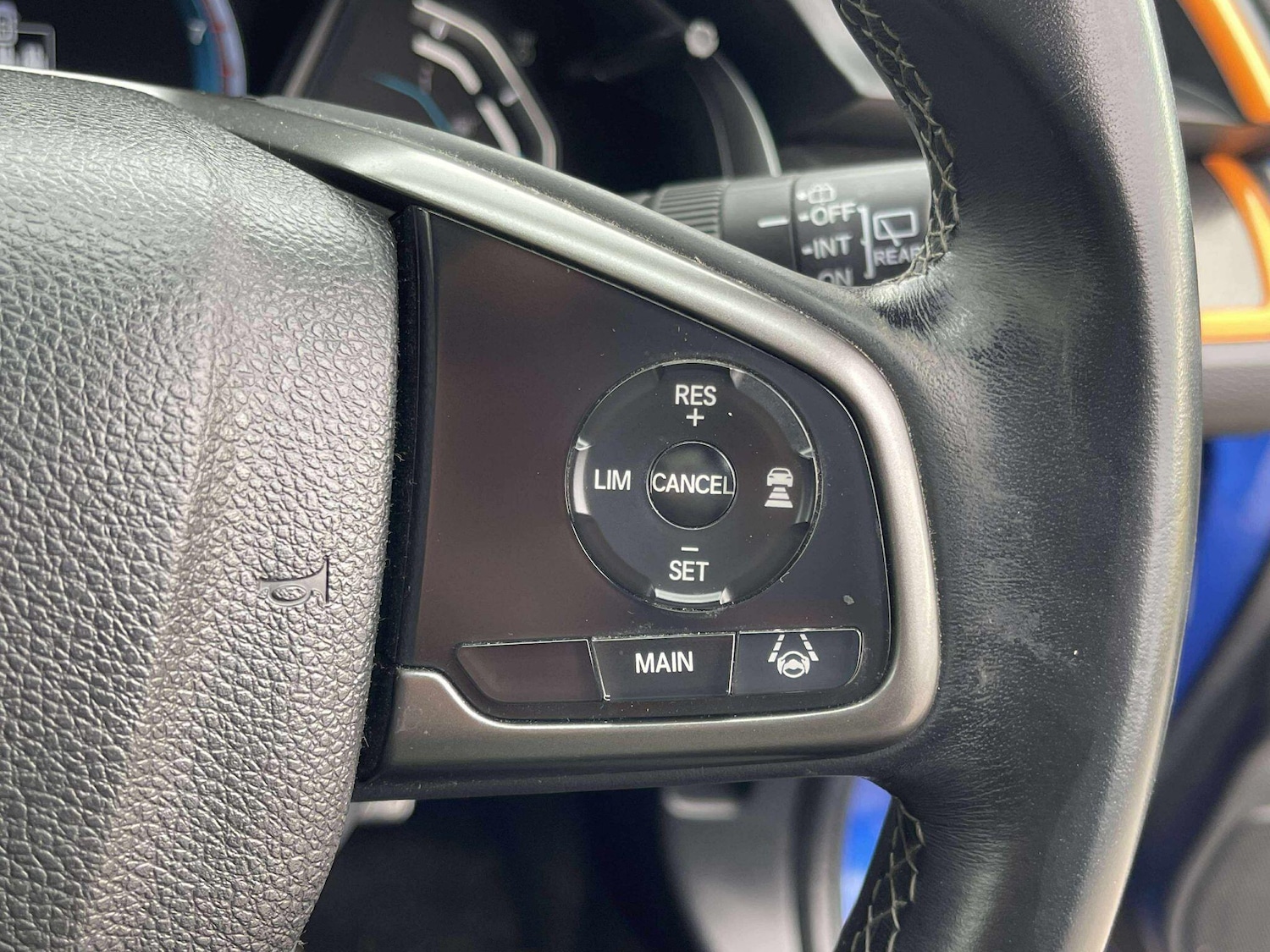 Used Honda Civic 2018 for sale - 76991062: Photo 52