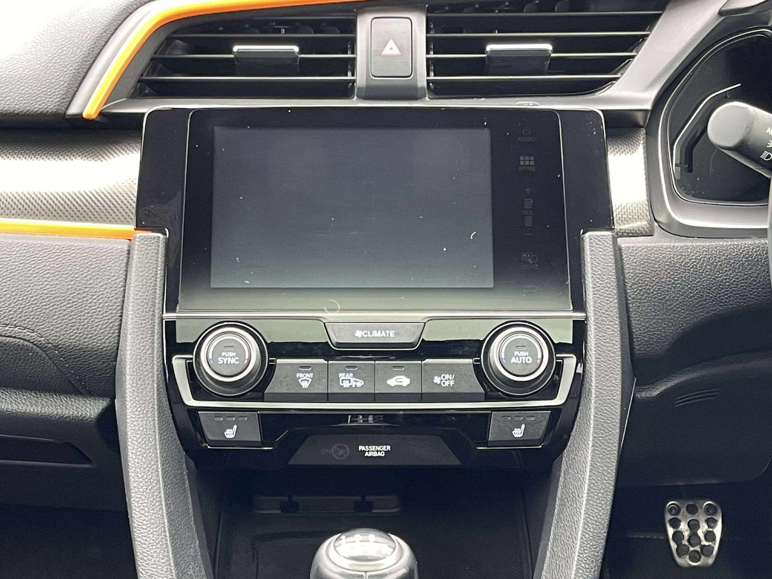 Used Honda Civic 2018 for sale - 76991062: Photo 62