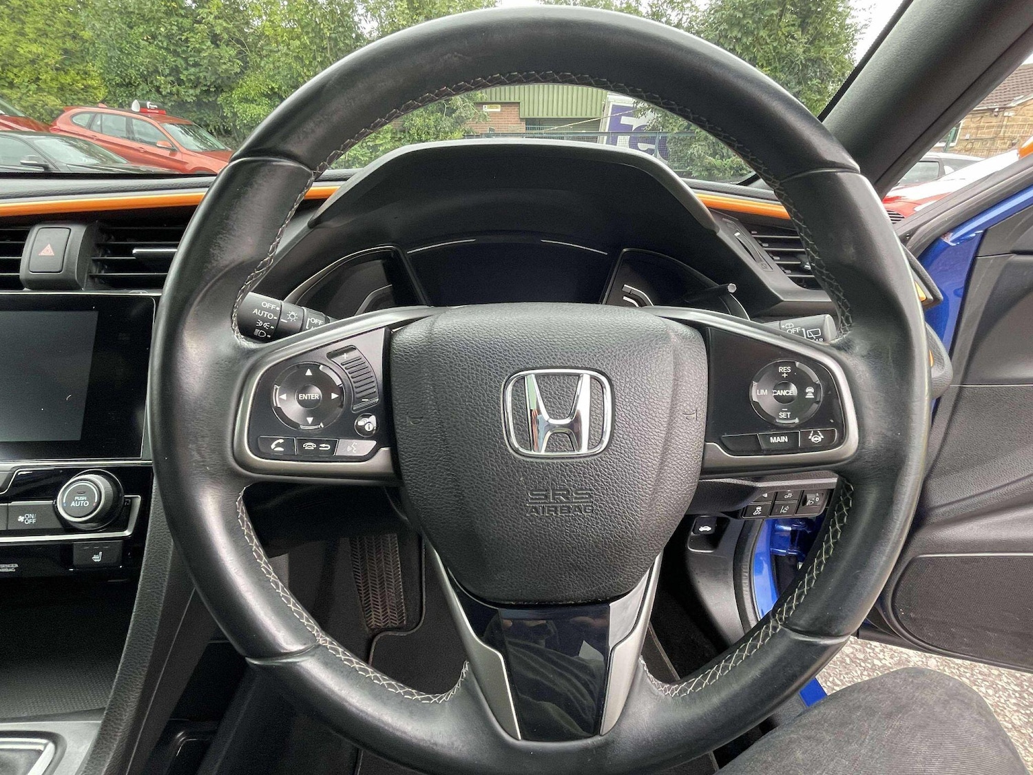Used Honda Civic 2018 for sale - 76991062: Photo 69