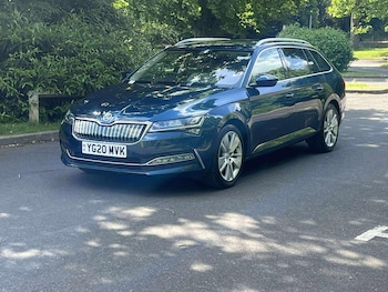 Used Skoda Superb 2020 for sale - 75965608: Photo