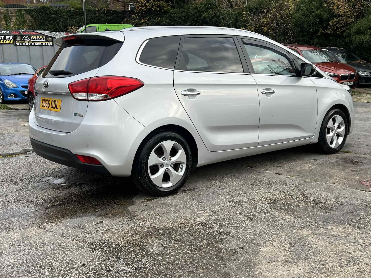 Used Kia Carens 2016 for sale - 76658611: Photo 20