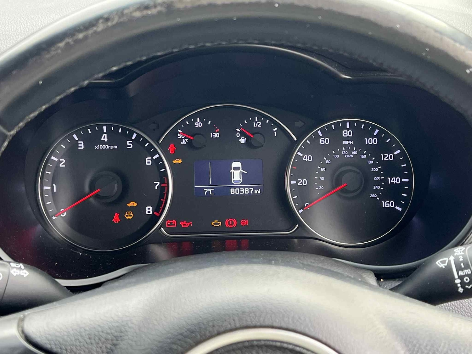 Used Kia Carens 2016 for sale - 76658611: Photo 45