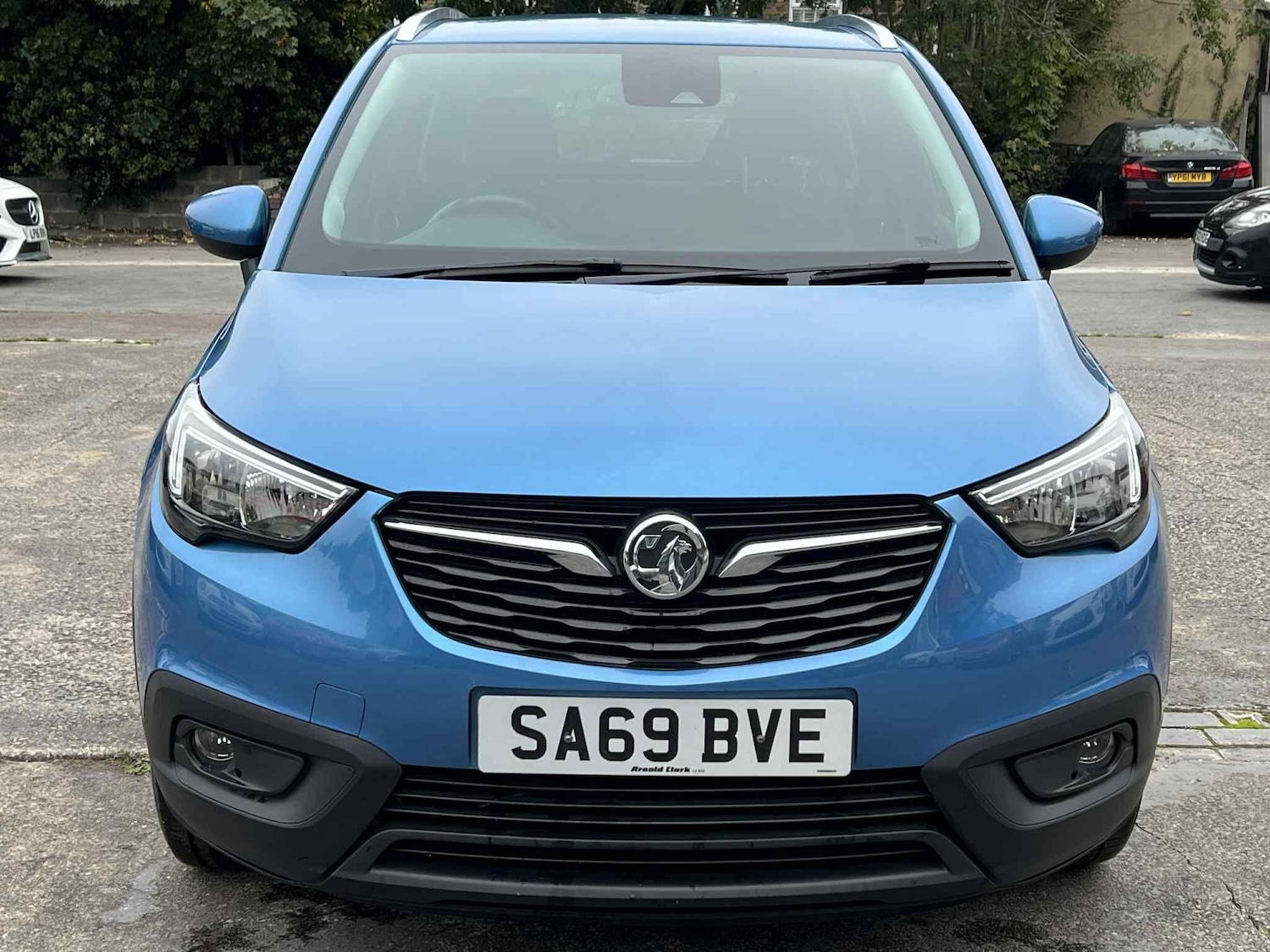 Used Vauxhall Crossland X 2019 for sale - 76306902: Photo 2