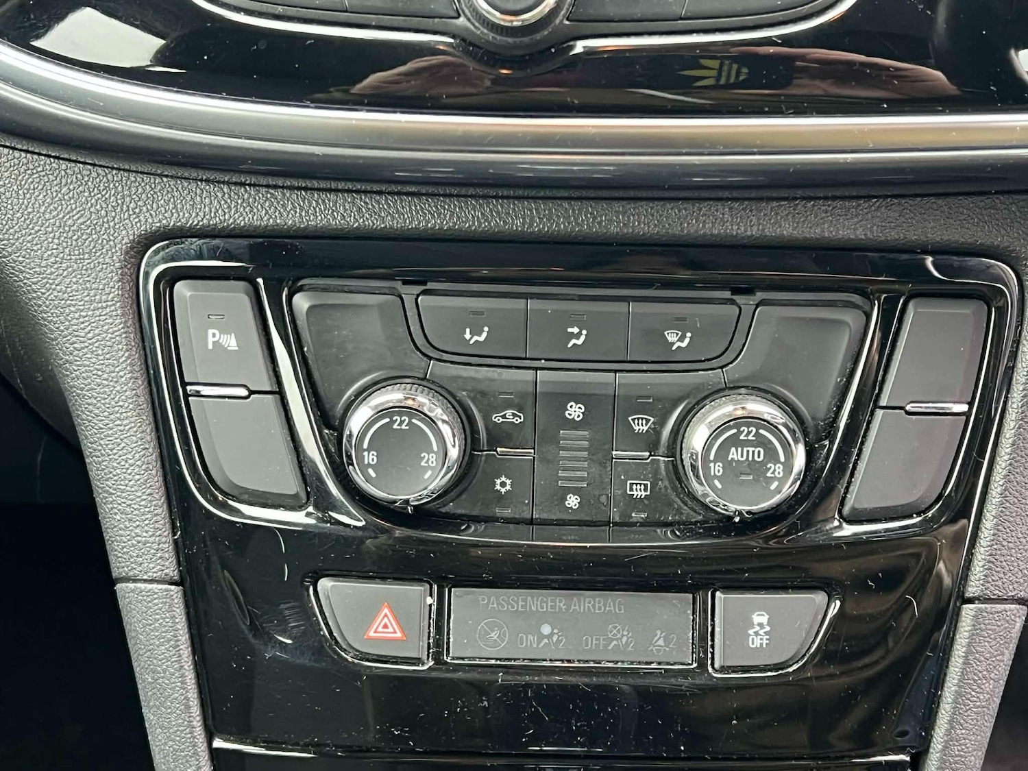 Used Vauxhall Mokka X 2017 for sale - 77808426: Photo 31