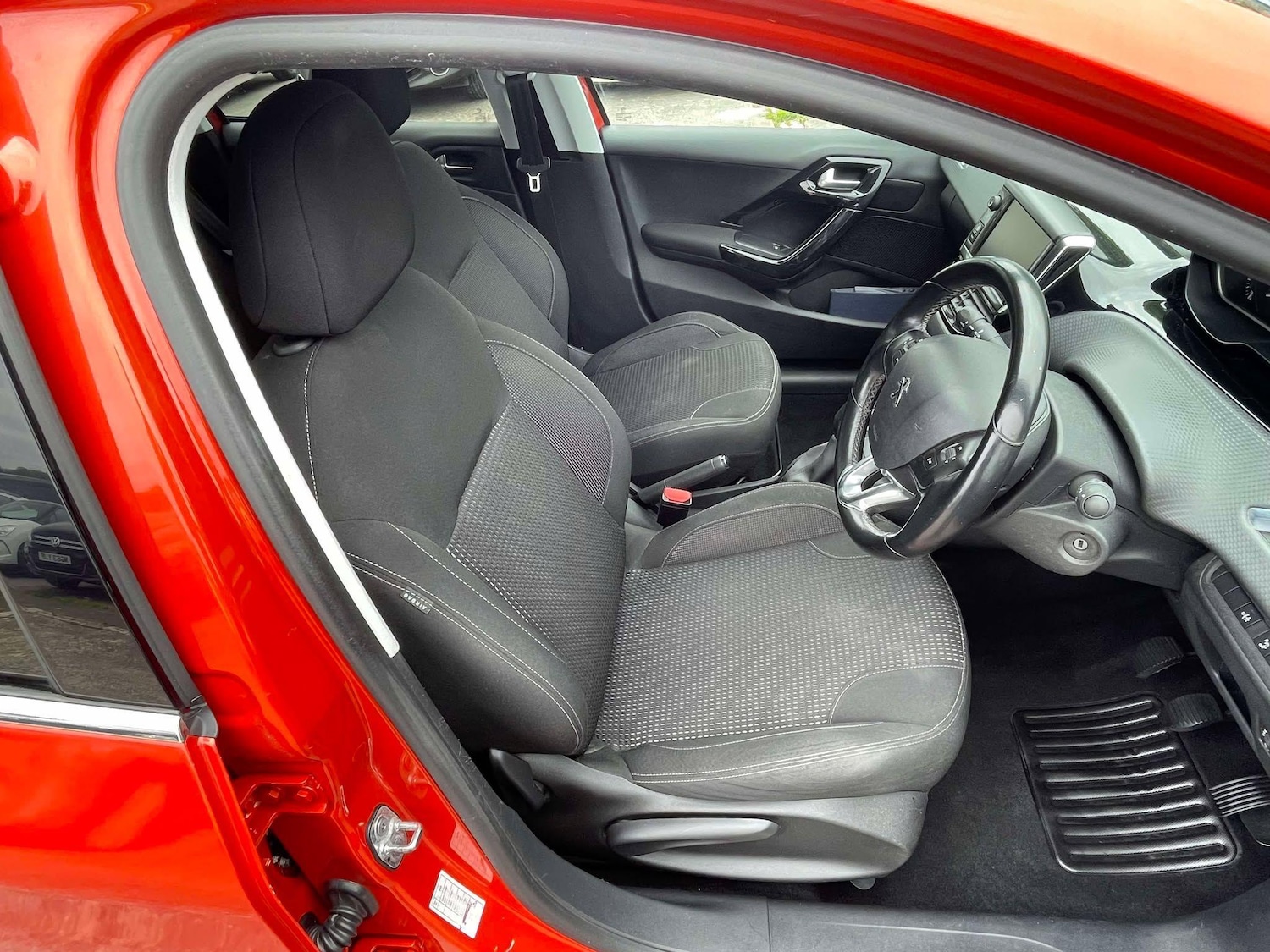 Used Peugeot 208 2017 for sale - 77994297: Photo 25