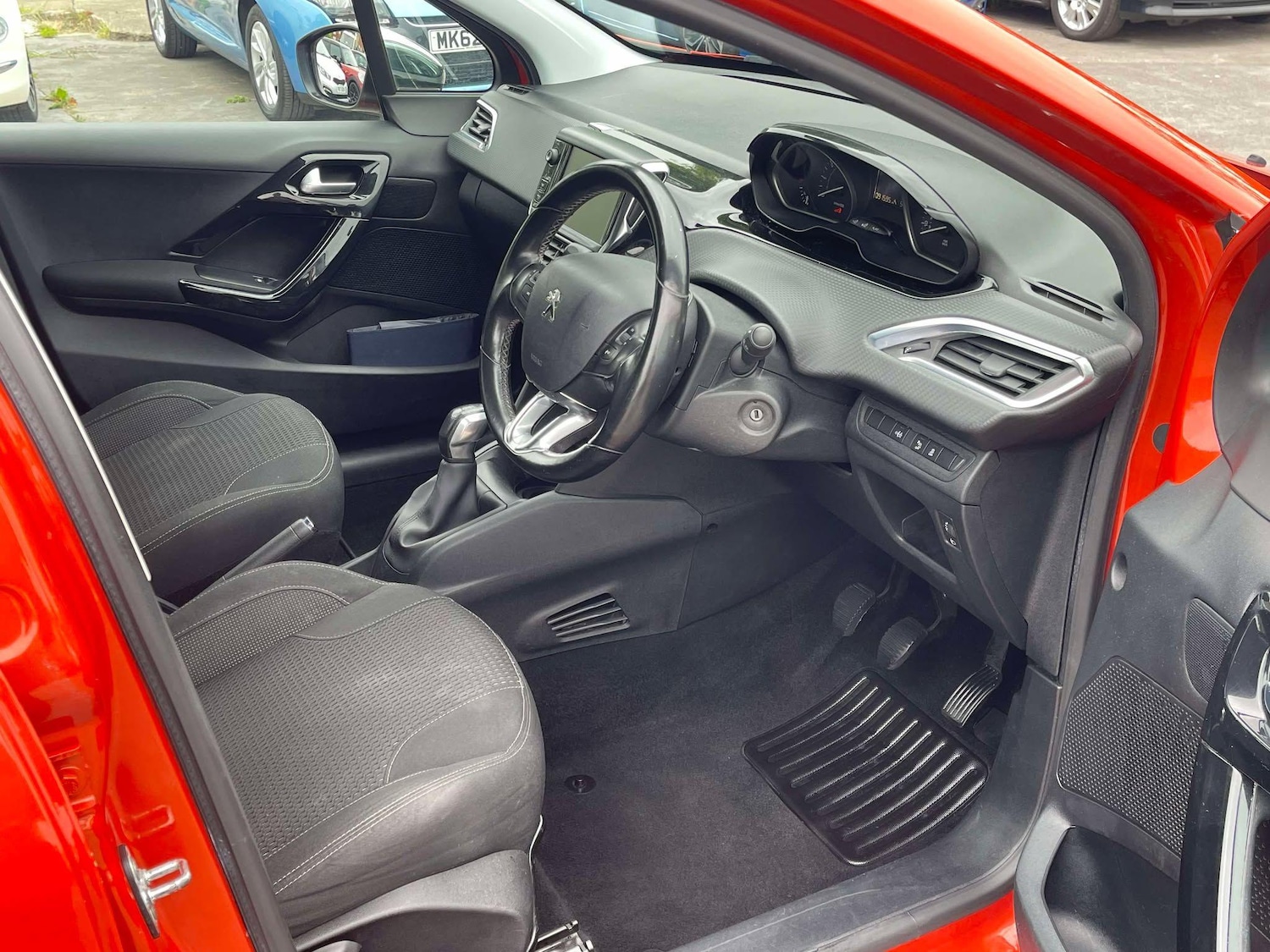 Used Peugeot 208 2017 for sale - 77994297: Photo 26