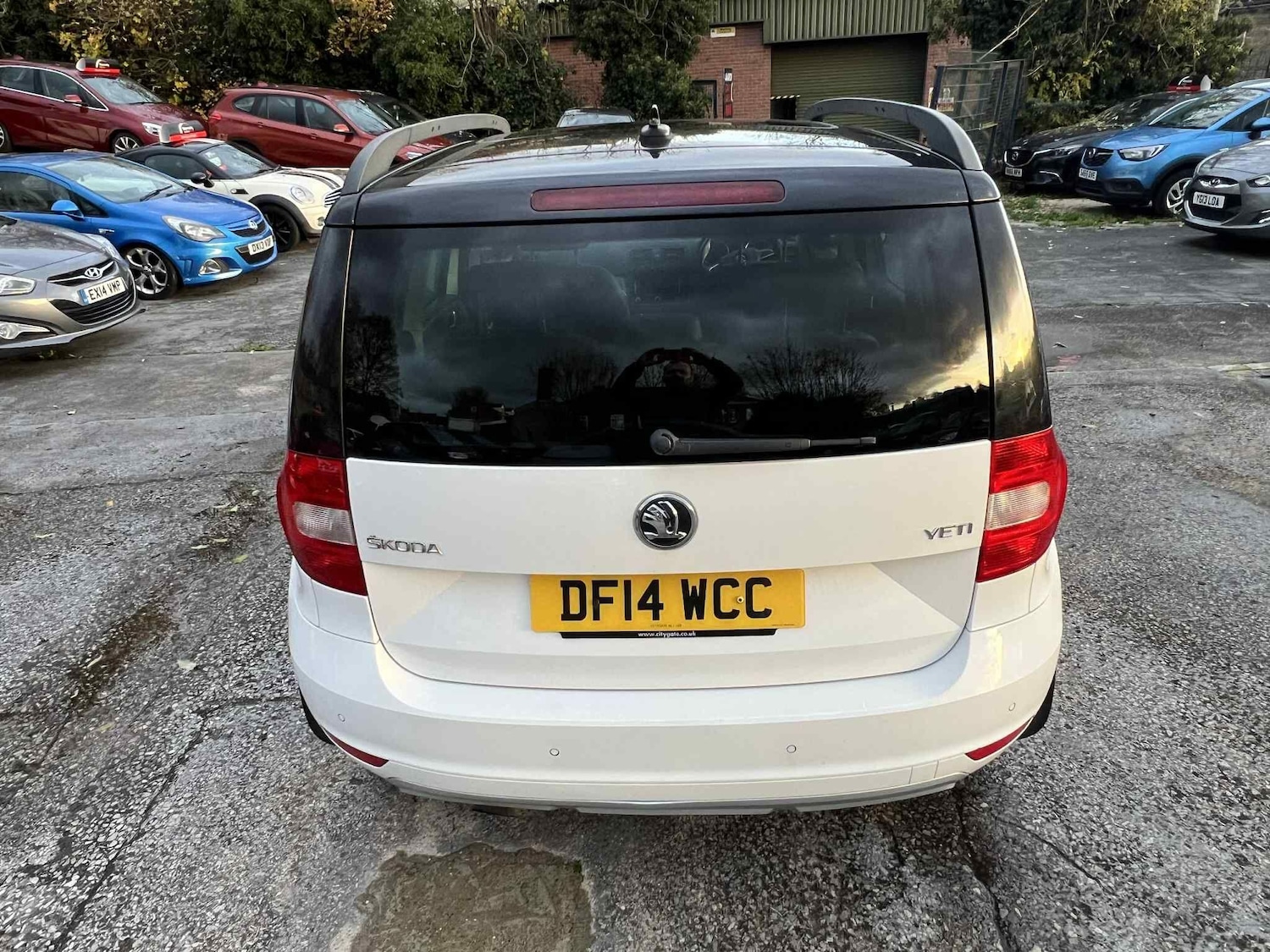 Used Skoda Yeti 2014 for sale - 77345636: Photo 12