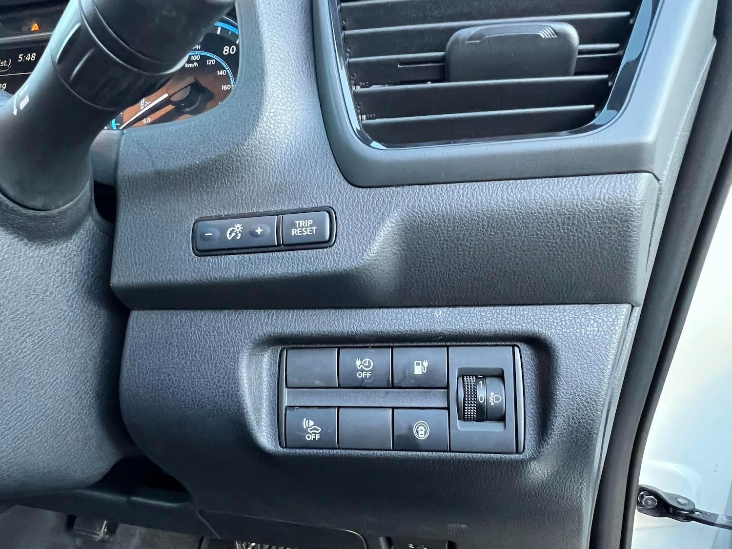 Used Nissan Leaf for sale - 77977678: Photo 25