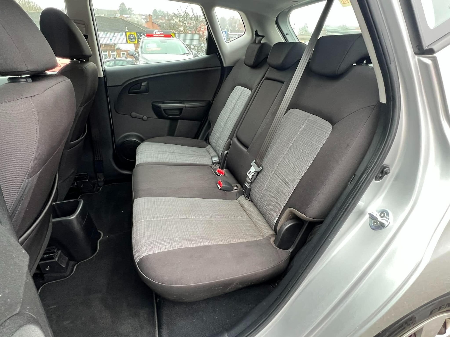 Used Kia Venga 2013 for sale - 77597652: Photo 33