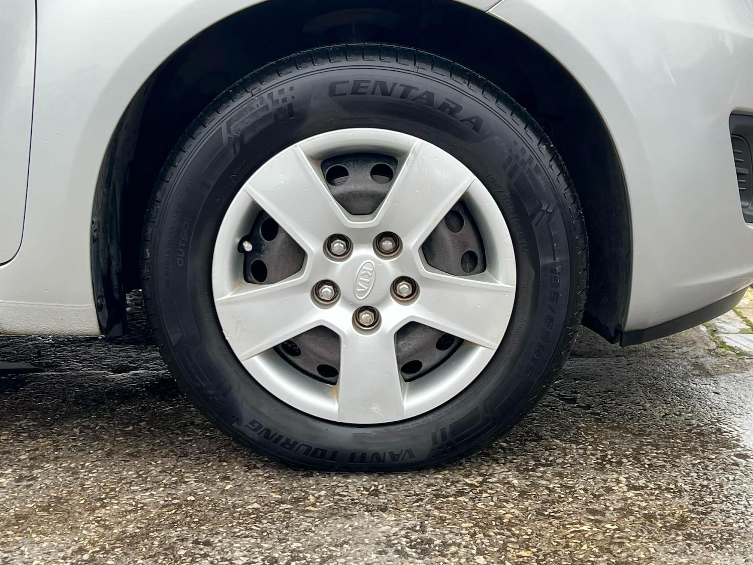 Used Kia Venga 2013 for sale - 77597652: Photo 45