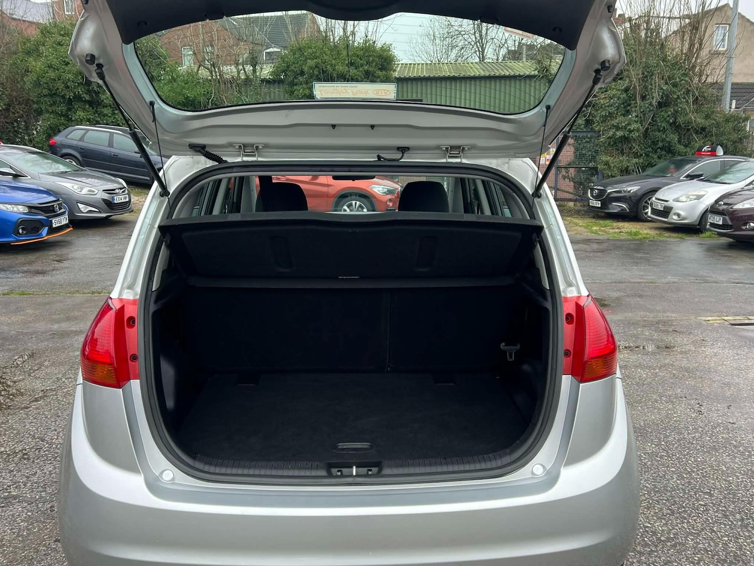 Used Kia Venga 2013 for sale - 77597652: Photo 52