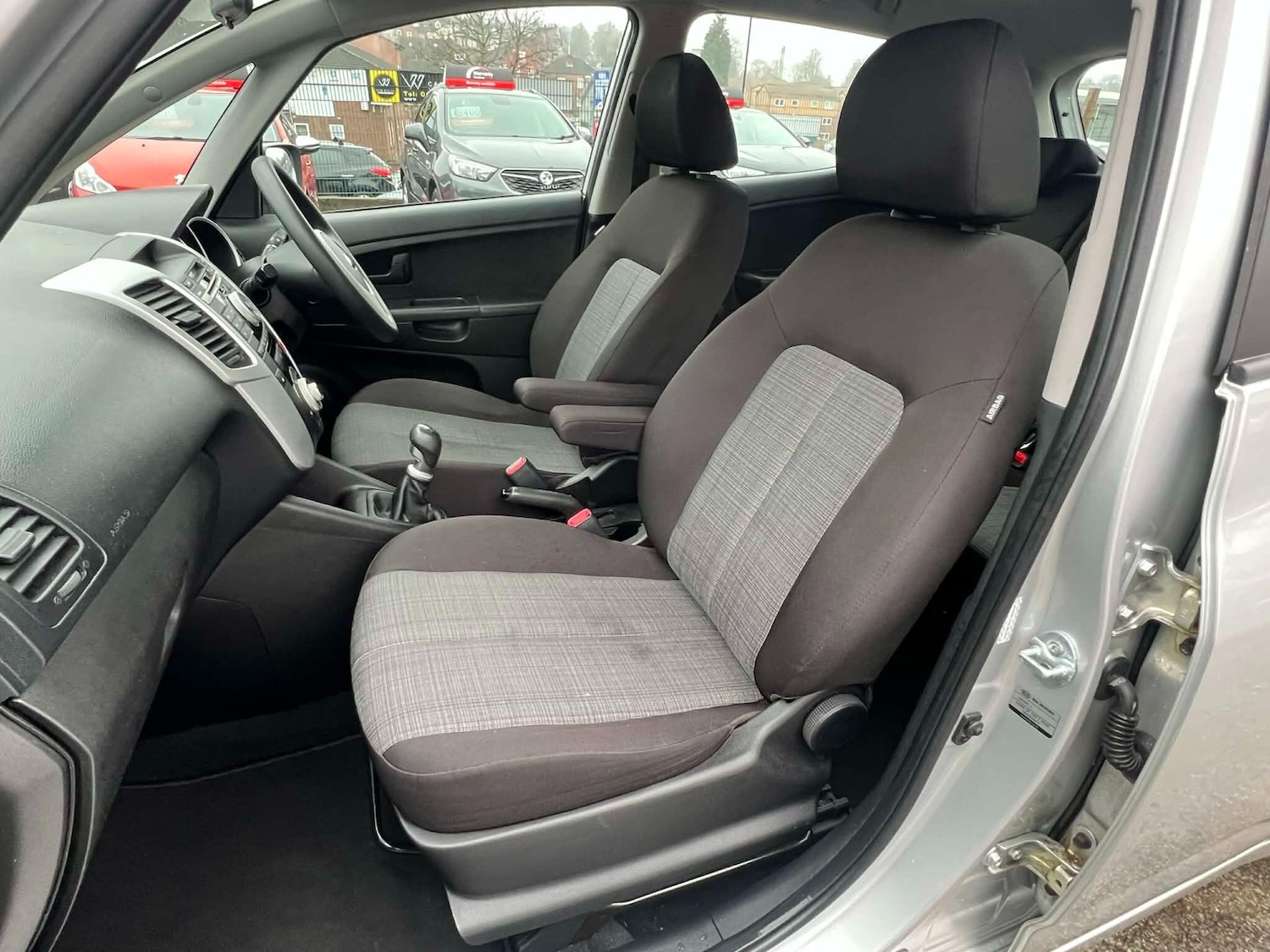 Used Kia Venga 2013 for sale - 77597652: Photo 56