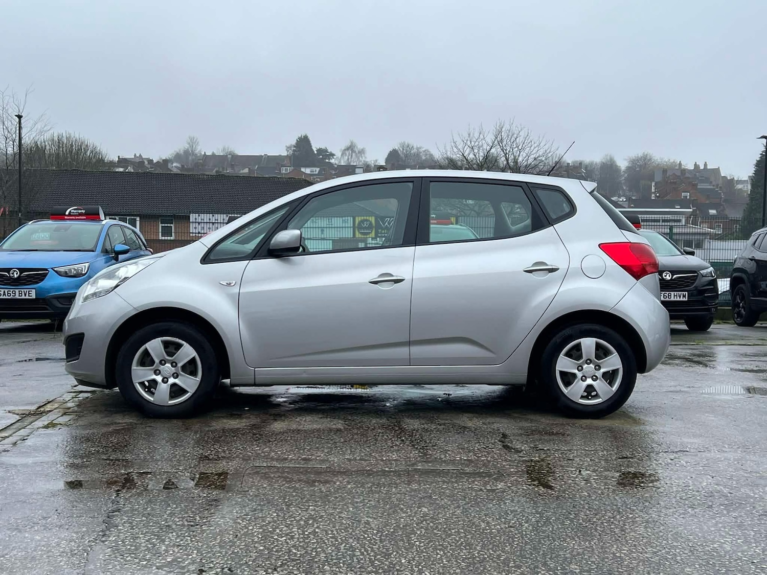 Used Kia Venga 2013 for sale - 77597652: Photo 9