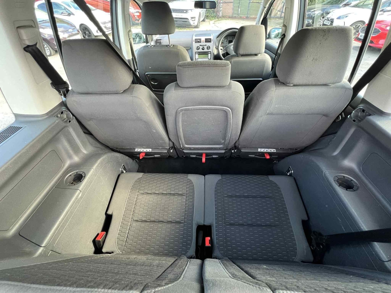 Used Volkswagen Touran 2007 for sale - 76306378: Photo 24