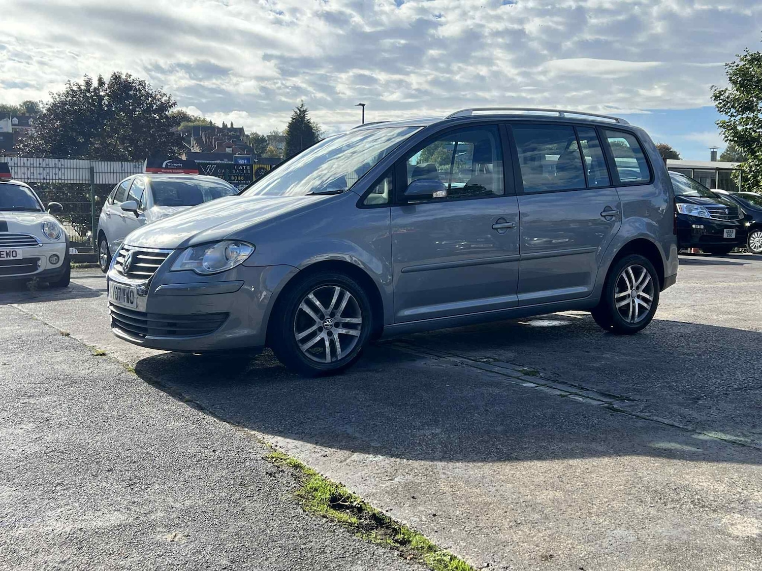 Used Volkswagen Touran 2007 for sale - 76306378: Photo 3