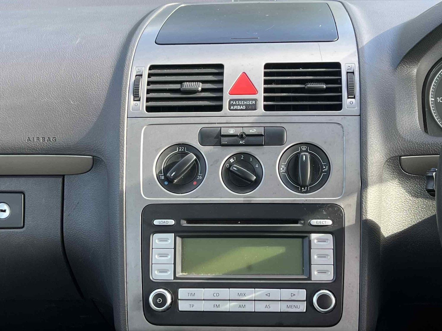 Used Volkswagen Touran 2007 for sale - 76306378: Photo 34