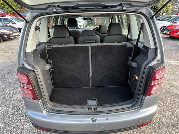 Used Volkswagen Touran 2007 for sale - 76306378: Photo 38