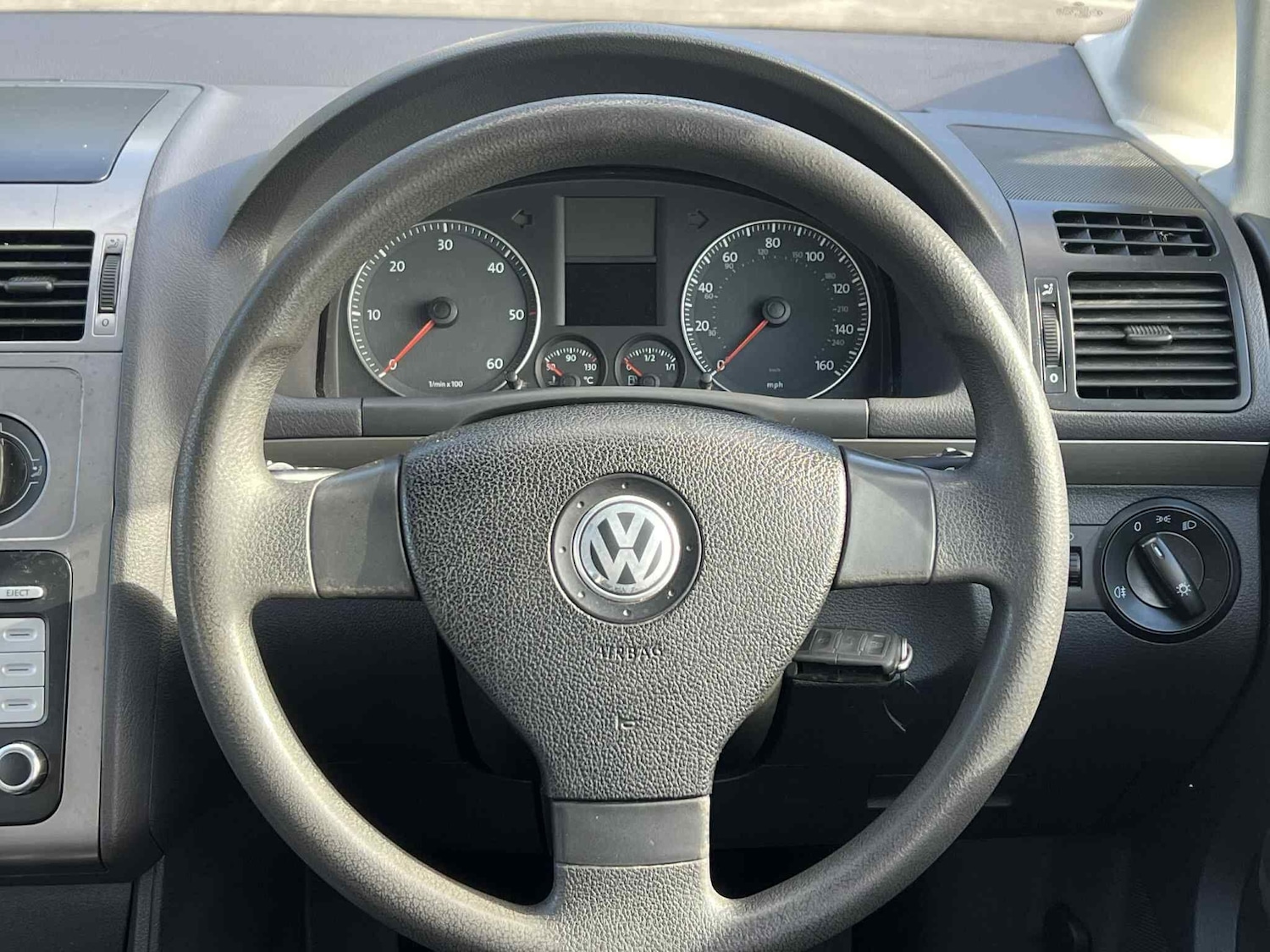 Used Volkswagen Touran 2007 for sale - 76306378: Photo 40