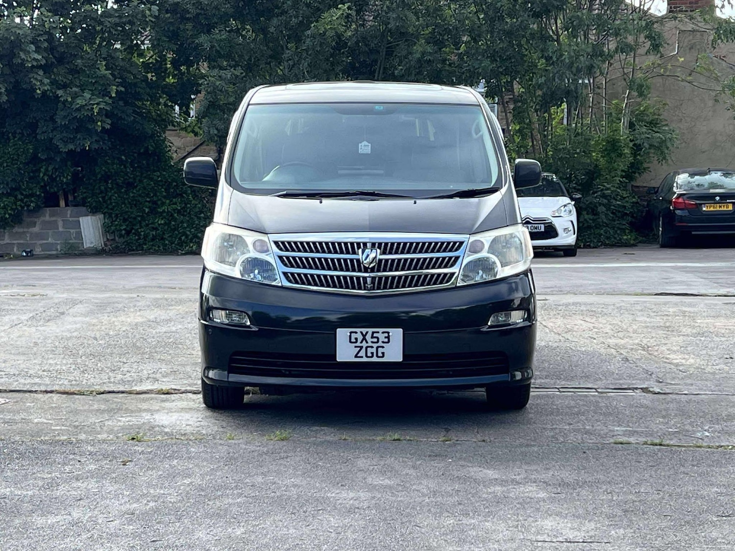 Used Toyota Alphard 2020 for sale - 75990469: Photo 2