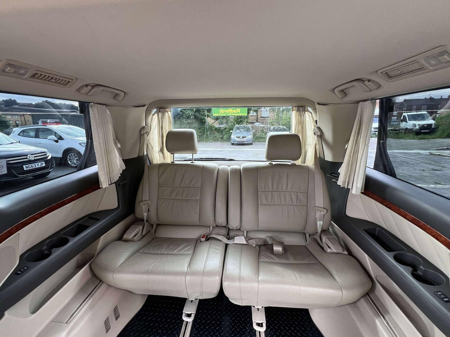 Used Toyota Alphard 2020 for sale - 75990469: Photo 35
