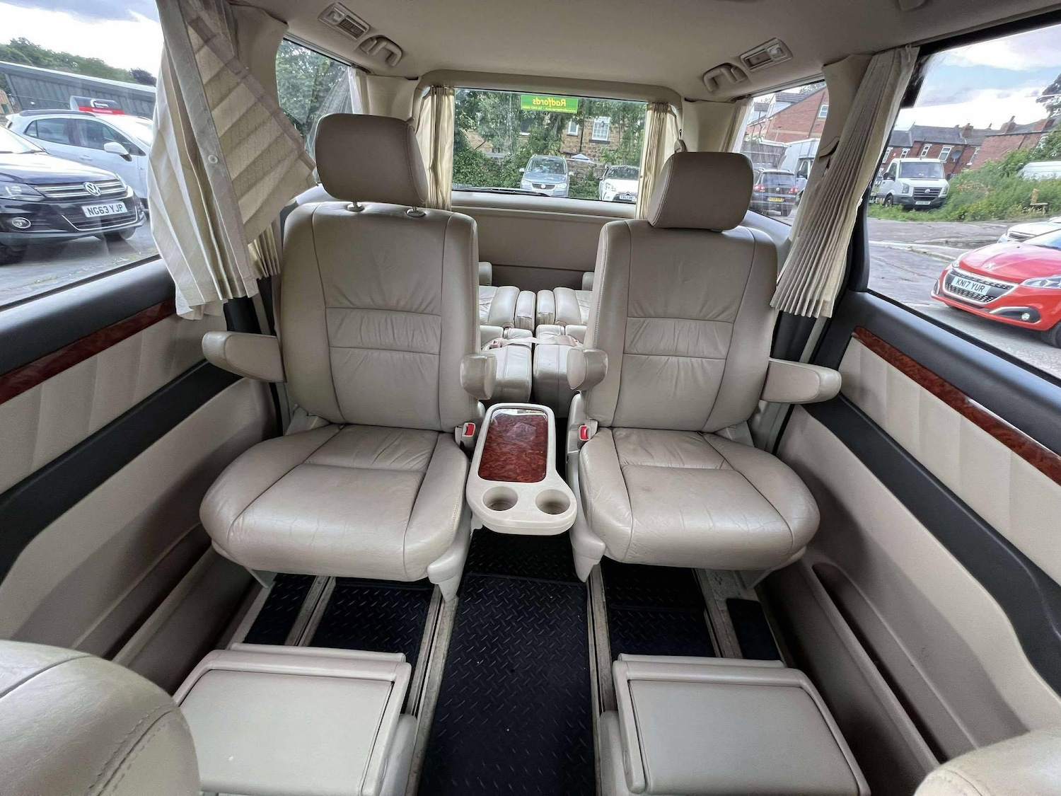 Used Toyota Alphard 2020 for sale - 75990469: Photo 36