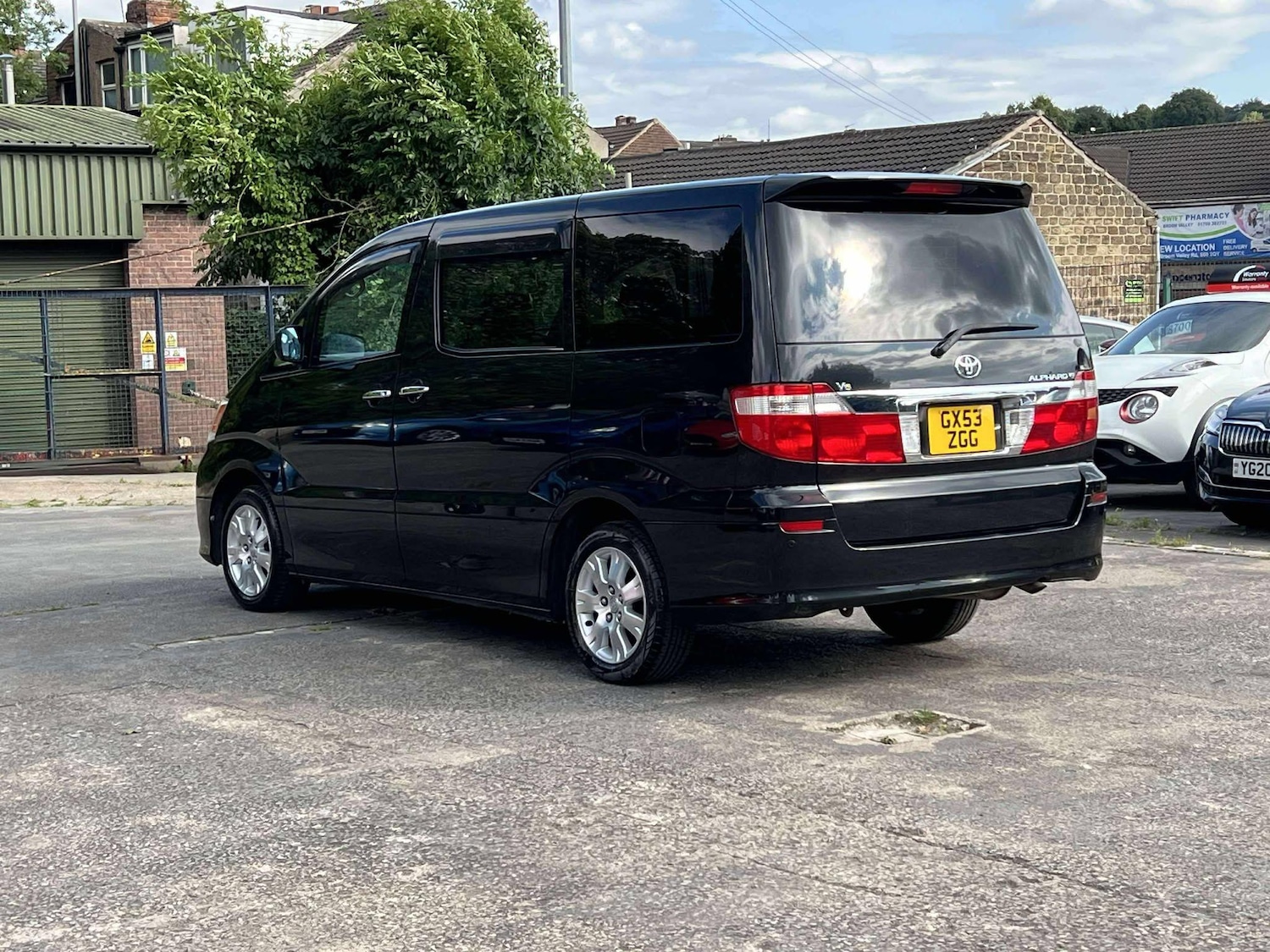 Used Toyota Alphard 2020 for sale - 75990469: Photo 4