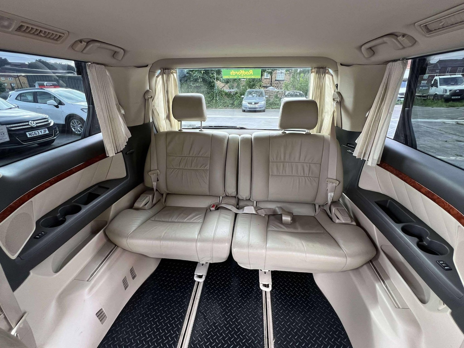 Used Toyota Alphard 2020 for sale - 75990469: Photo 41