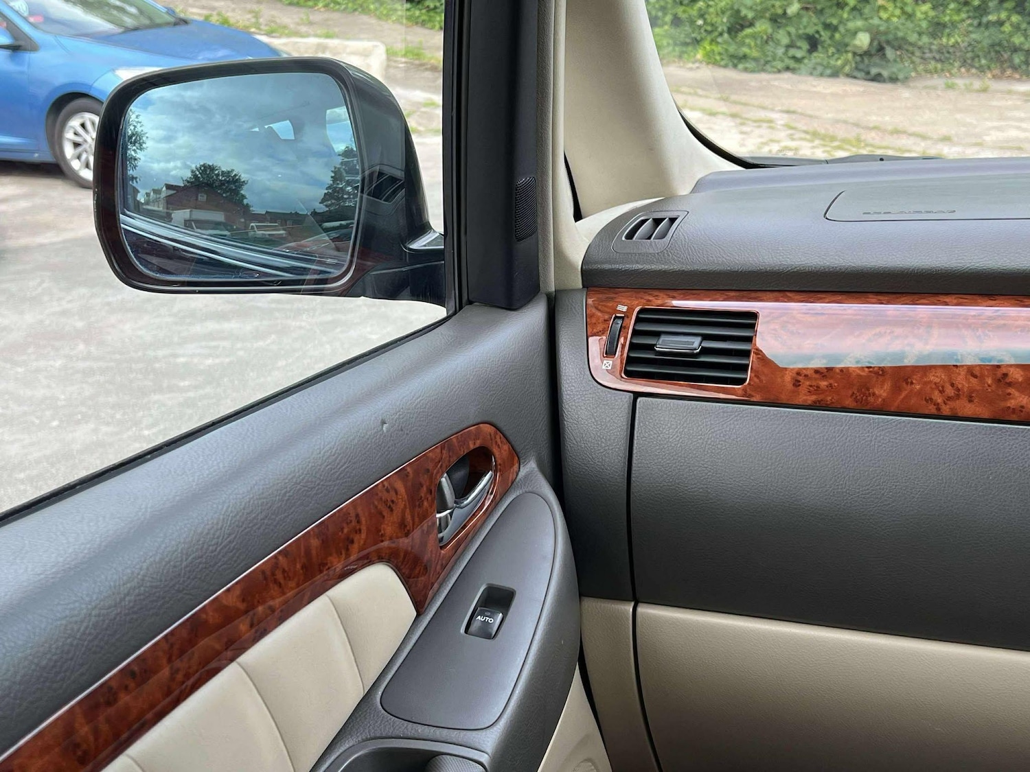 Used Toyota Alphard 2020 for sale - 75990469: Photo 50